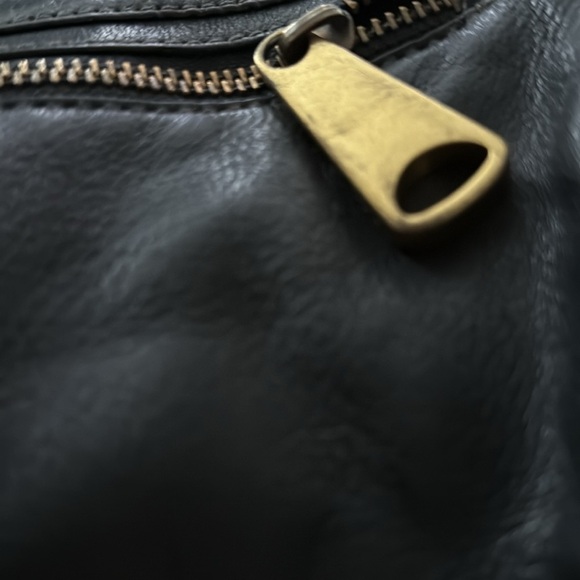 Vintage Fossil Women's Black  Leather Crossbody Shoulder bag Medium G1 - Picture 11 of 12